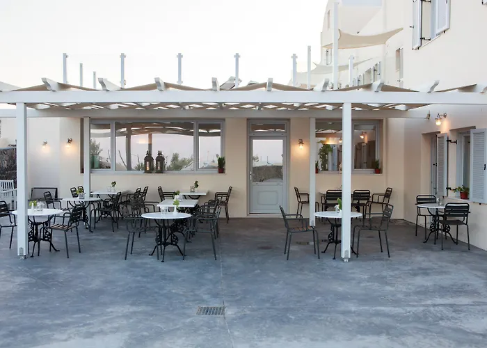 Aliter 3* Exo Katikies (Santorini)