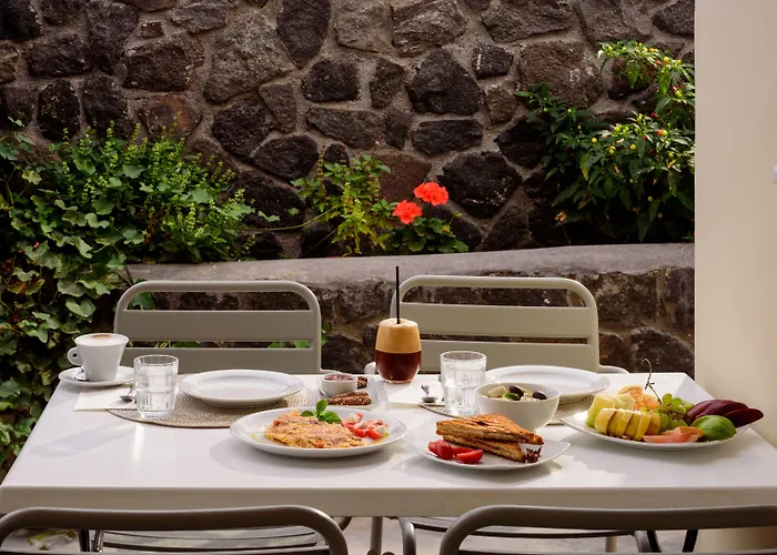 Aliter فندق Exo Katikies (Santorini)