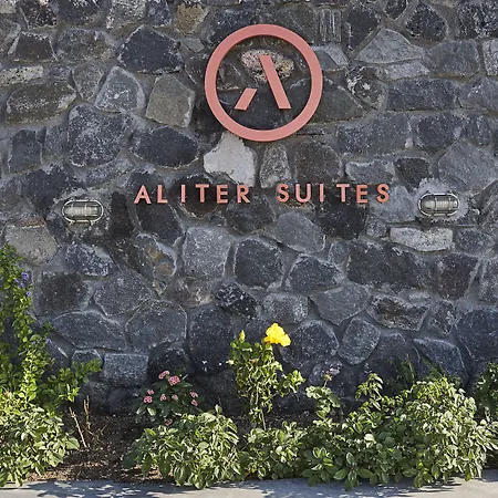 Aliter 3* Exo Katikies (Santorini)